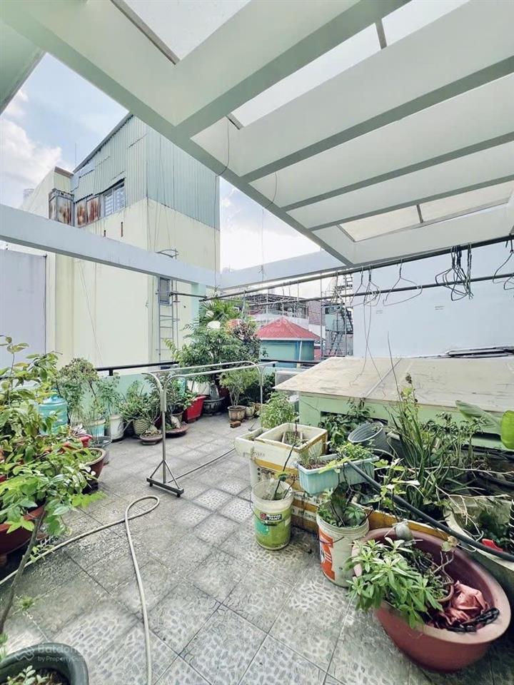 Biệt thự mini  hẻm oto gần khu cư xá chu văn an  135m² ngang khủng 5.7m  nhỉnh 15 tỉ tl