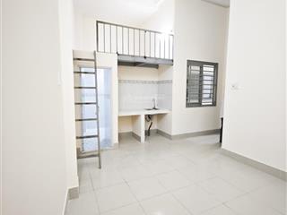 Phòng rộng , gác cao, có máy giặt chung ngay spkt2, utc2, bưu chính viễn thông