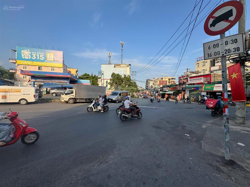 Chính chủ cho thuê nhà nc mặt tiền đường lã xuân oai phù hợp vừa ở vừa kinh doanh cực thuận lợi