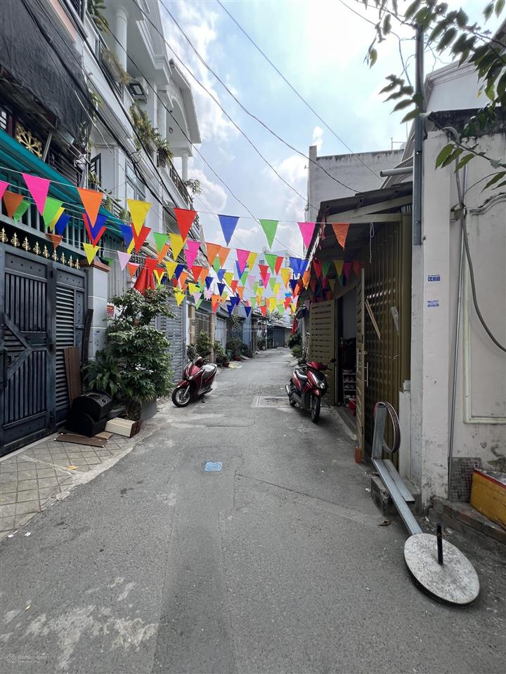 Siêu phẩm nhà đẹp vào ở ngay huỳnh thị hai q.12 hẻm xe hơi tới cửa  chỉ 3,25tỷ (tl)