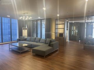 Penthouse 280m2 full nội thất. tầng trung, hướng mát. và quỹ căn chuyển nhượng giá tốt