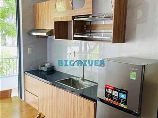 Tòa căn hộ dòng tiền  108m2 5 tầng 8 căn hộ  ngay đại học fpt  dòng tiền 420tr/năm