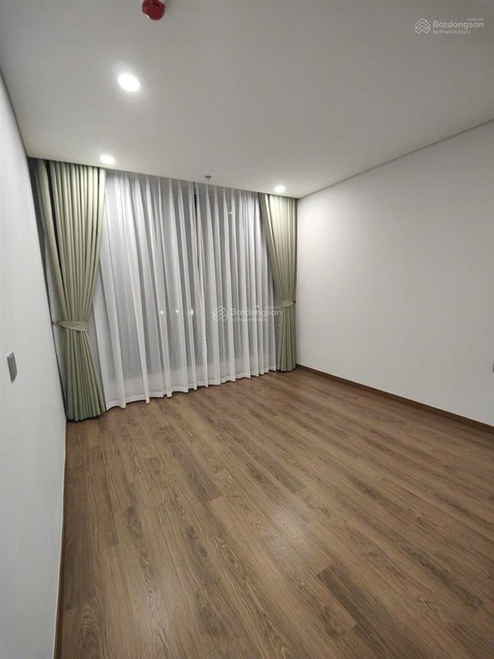 Cho thuê cc 3pn, 2wc ở khai sơn city, 12 triệu vnd, 101m2 hàng hot