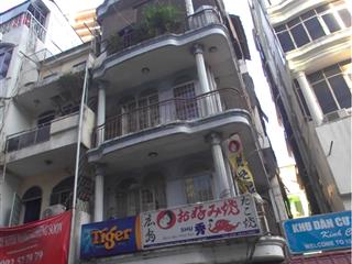 Cho thuê nhà mặt phố 15b11 lê thánh tôn, 133 triệu, diện tích 120m2.