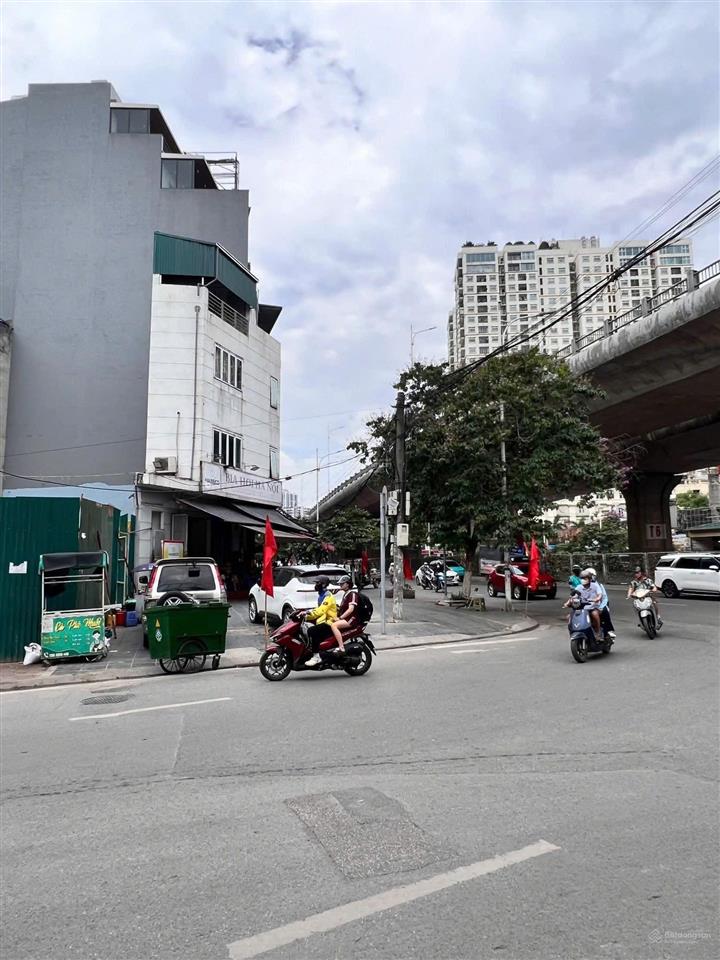 Gần 300m² đất phù hợp đầu tư  xây dựng tòa nhà