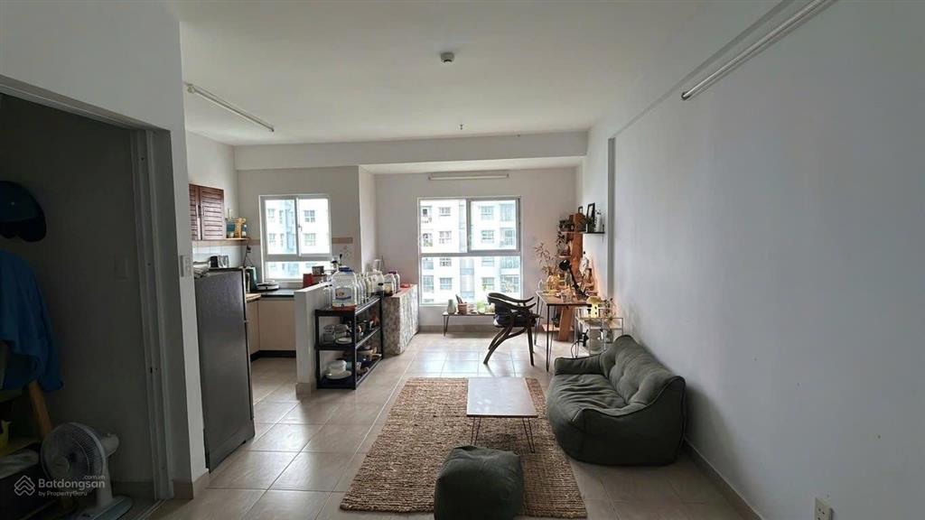 Bán căn ehome 3, bình tân lầu 6, 50m2 giá chỉ 2,1 tỷ