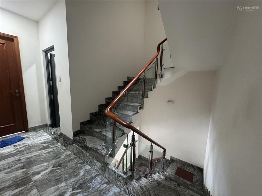 Bán căn nhà mặt tiền 17a tên lửa đối diện aeonmall bình tân 5x20 4 tấm 26 tỷ