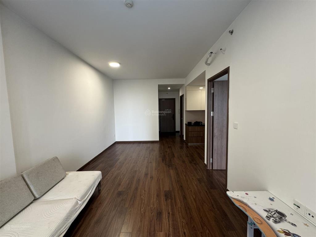 Cho thuê căn akari 78m2 gồm 2pn, 2wc view hồ bơi nhận nhà ngay giá 10 tr/tháng