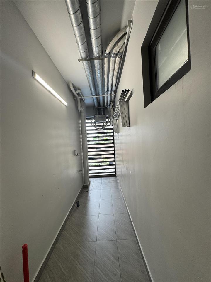 Cho thuê căn akari 78m2 gồm 2pn, 2wc view hồ bơi nhận nhà ngay giá 10 tr/tháng