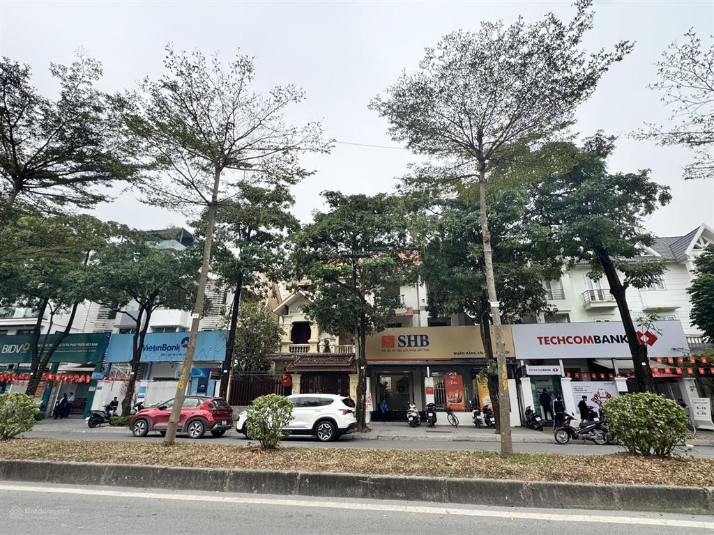 Duy nhất 1 căn bt7 việt hưng, view hồ, phố ngân hàng, sđcc