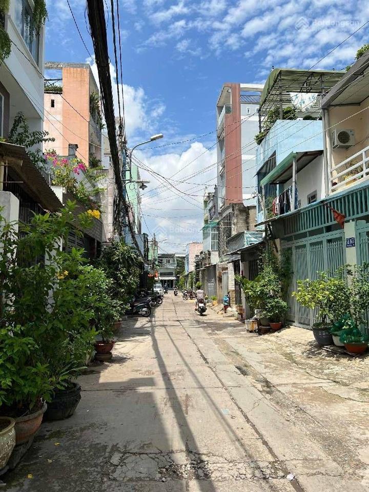 Hẻm xe tải đậu cửa  ngay lý thánh tông  tân phú phan anh 6.tỷ nhỉnh nhẹ
3 tầng  50m2 4x12.5