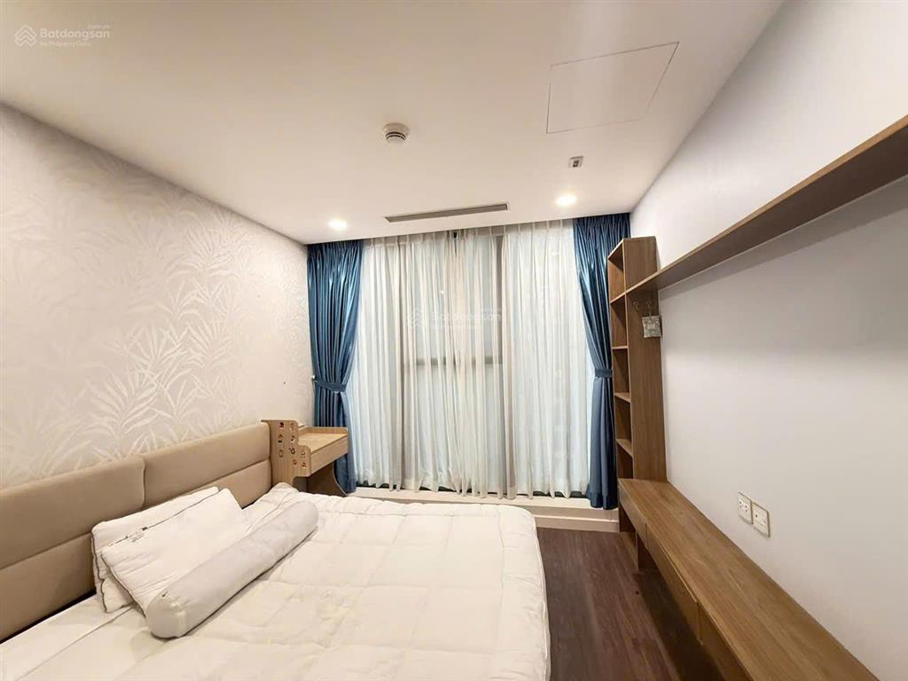 Cho thuê căn hộ mới 100% sunshine sky city free 2 năm phí dịch vụ!
