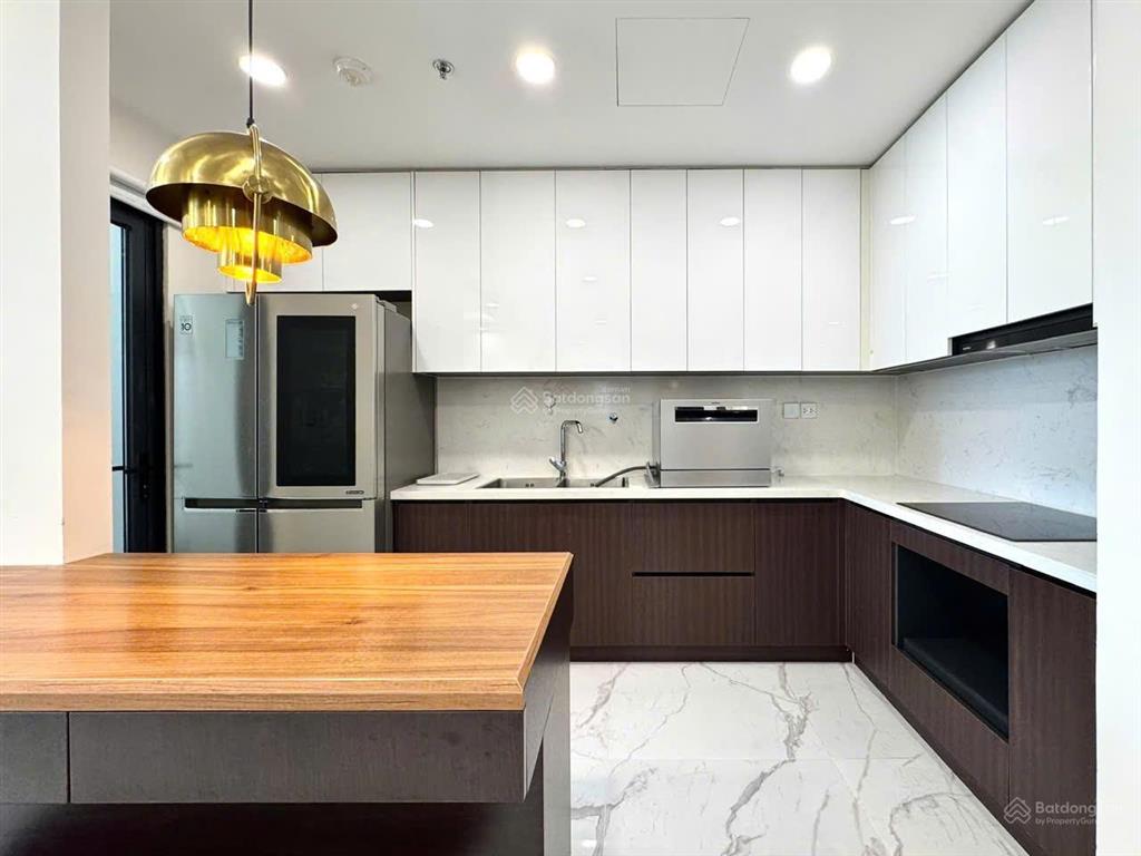 (cho thuê) căn hộ văn phòng đa năng 2pn sunshine sky city q7 chỉ 9,5 tr/tháng