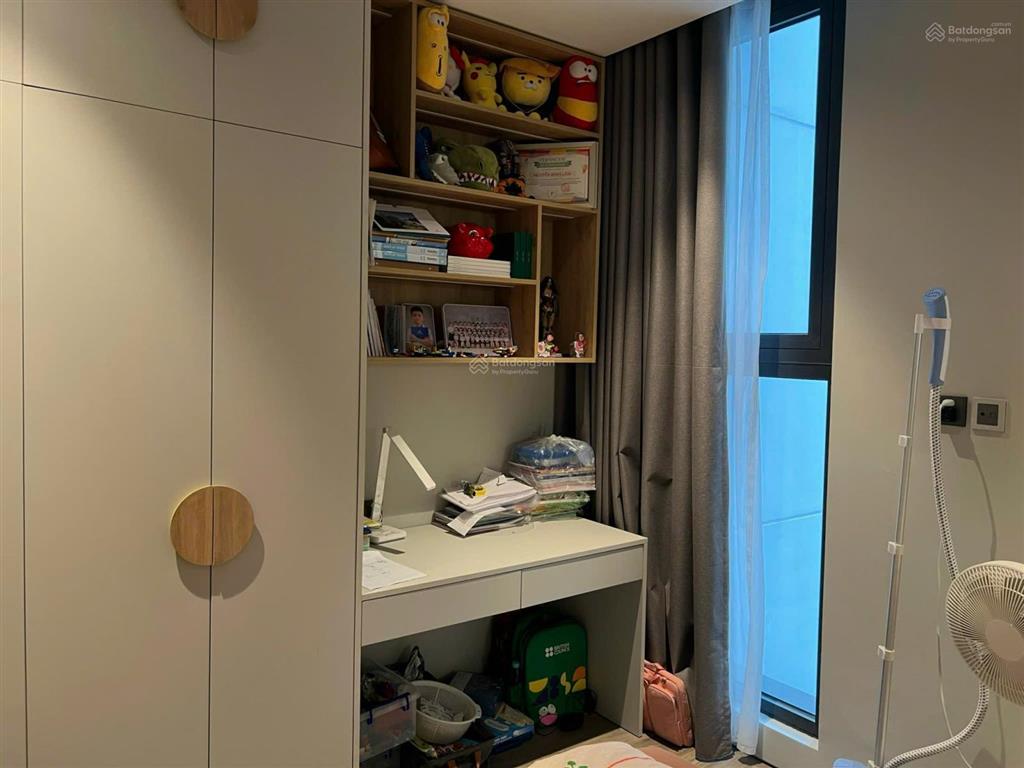 Bán căn hộ 2 phòng ngủ an bình city. giá tốt. để lại nội thất