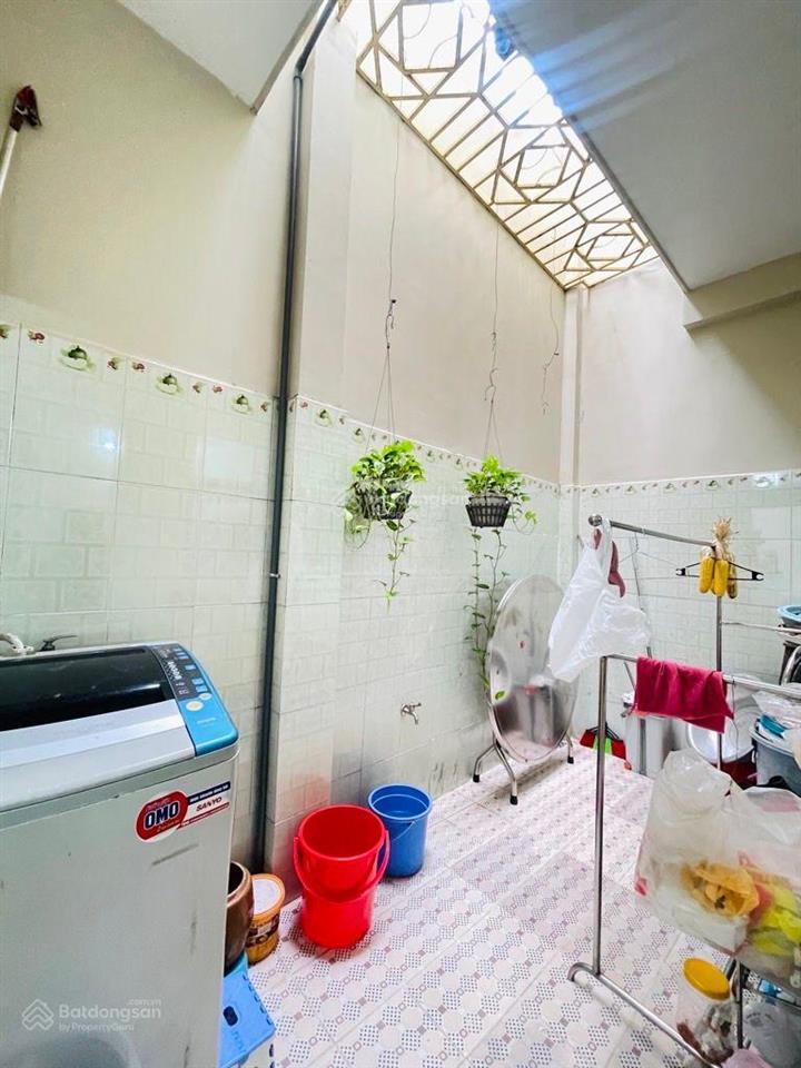 Bán đất tặng nhà nguyễn tư giản  5.2x18m  sát mặt tiền  8.6 tỷ