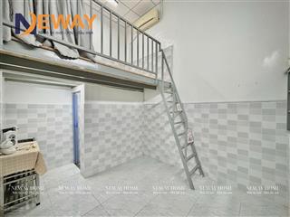 Ở đâu xa tại đây có siu phẩm gác cao 2m còn mà còn máy lạnh phòng siu rộng thích hợp ở 3 bạn