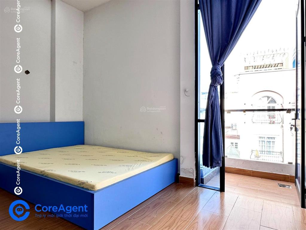 Studio full nội thất có ban công đón nắng diện tích phong rộng 35m2