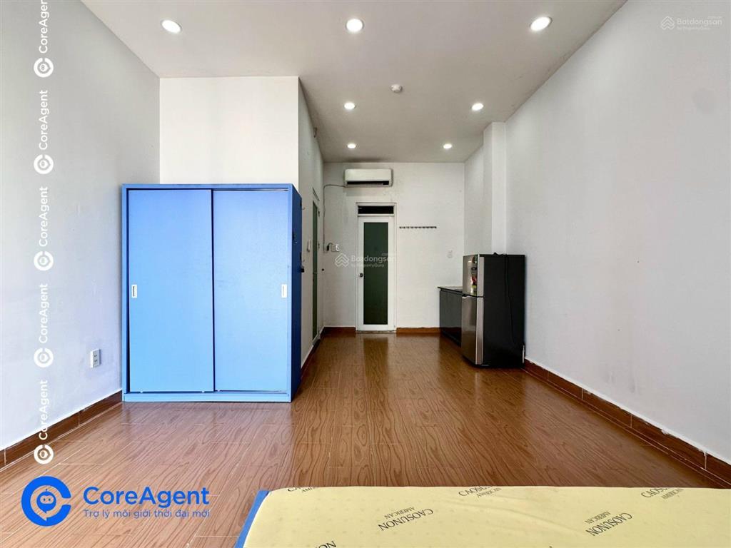 Studio full nội thất có ban công đón nắng diện tích phong rộng 35m2