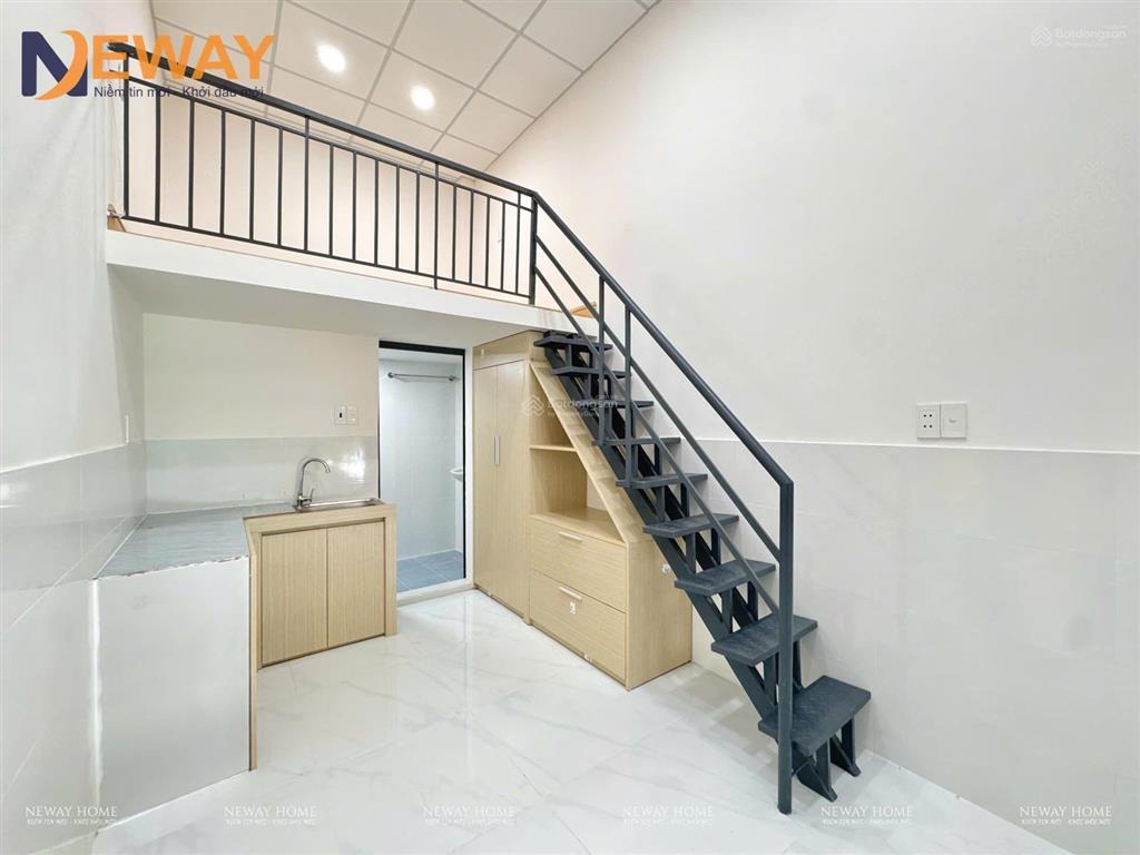 Mới xây full nội thất có ban công gác cao 2m nằm ngay mai lãng bạng an ninh  phòng rộng