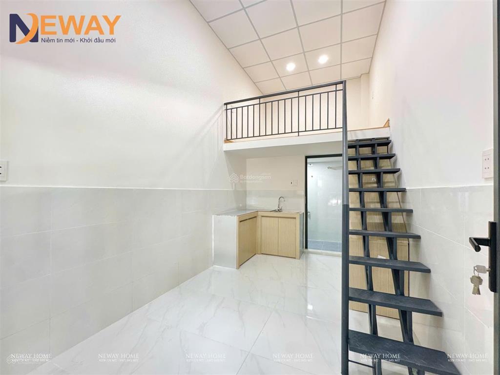 Mới xây full nội thất có ban công gác cao 2m nằm ngay mai lãng bạng an ninh  phòng rộng