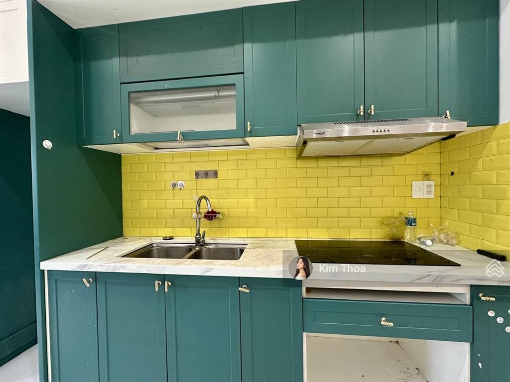 Căn hộ 2pn 1wc (55m2) có ban công, full nội thất ở vạn phúc, gần trường emasi, vào ngay. giá 12 tr