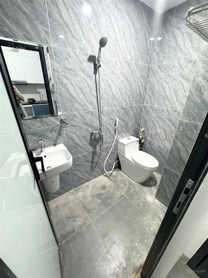 Chính chủ cho thuê căn hộ mini mới xây tại yên hòa đầy đủ nội thất thang máy