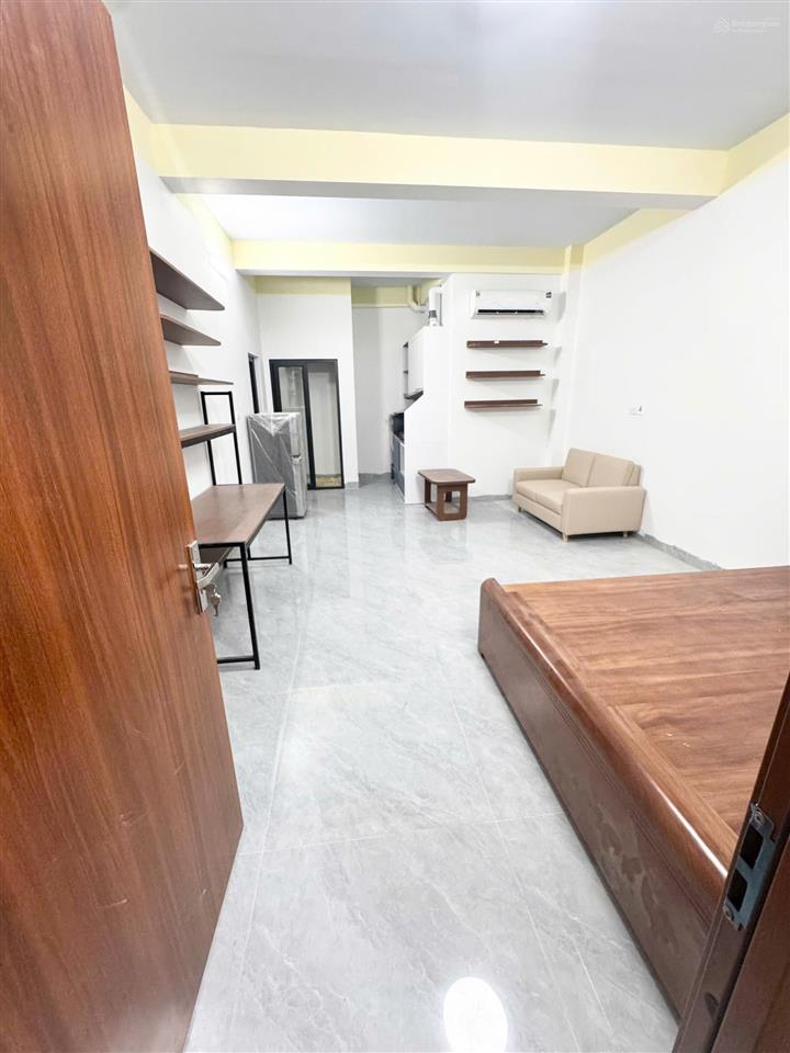 Chính chủ cho thuê căn hộ mini mới xây tại yên hòa đầy đủ nội thất thang máy