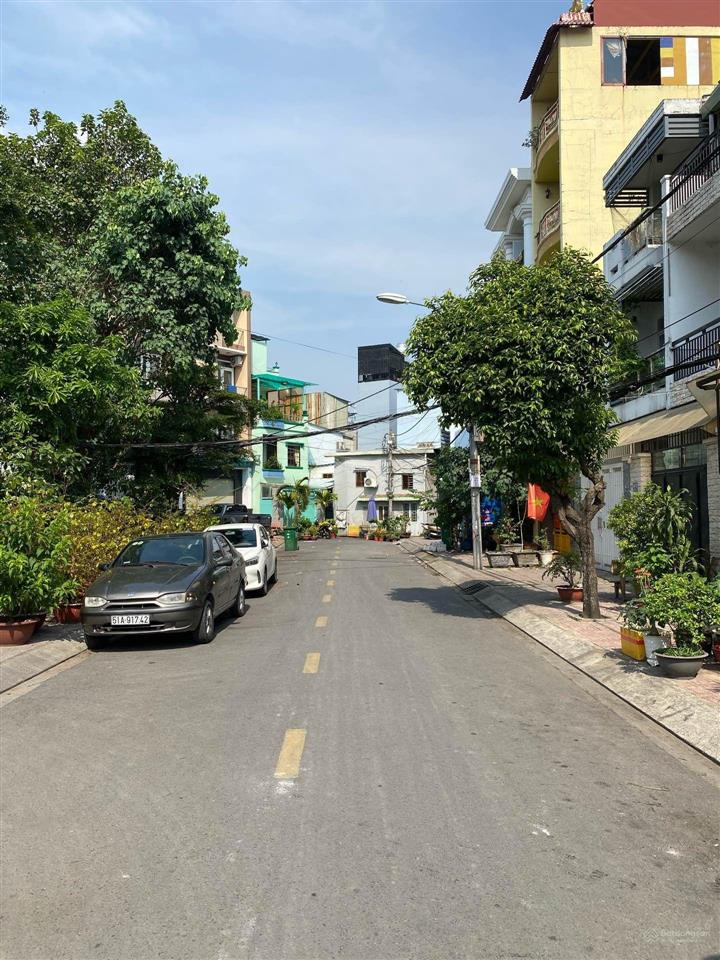 Nhà mặt tiền 2 tầng, kinh doanh sầm uất ba đình hưng phú gần chợ xóm củi 88m sổ đẹp