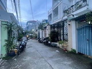 Bán nhà lưu hữu phước q8  hẻm xe hơi thông  nhà cấp 4 cũ tiện mua xây mới  117.4m2  6.3 tỷ