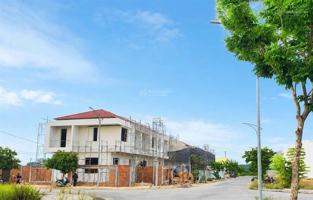 Cực sốc chỉ 1,3 tỷ sở hữu vị trí hiếm 132m2 đối lưng mặt tiền 25m dự án vsip quảng ngãi