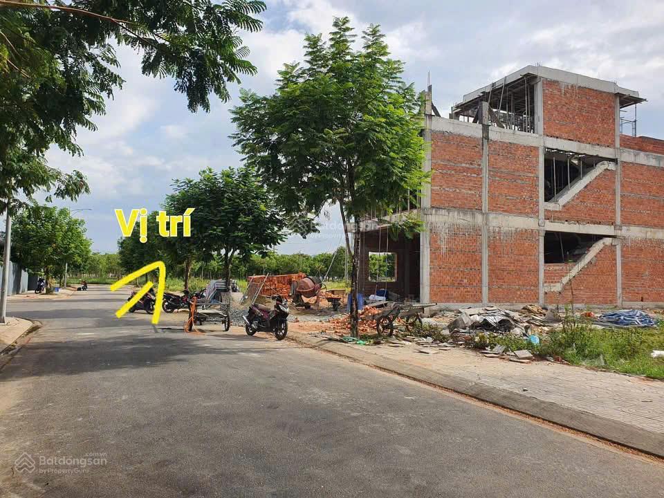 Cực sốc chỉ 1,3 tỷ sở hữu vị trí hiếm 132m2 đối lưng mặt tiền 25m dự án vsip quảng ngãi