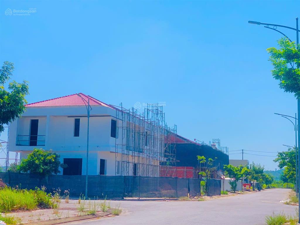 Đây là thời điểm thuận lợi để sở hữu bất động sản tại khu dịch vụ hỗn hợp vsip quảng ngãi.