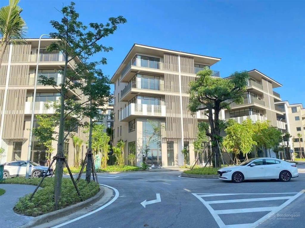 Em cần bán biệt thự 5 tầng mặt biển trung tâm bãi cháy, hạ long, kinh doanh vận hành, ở được luôn!