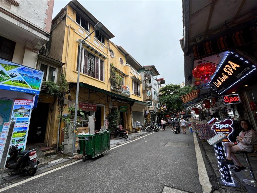 24 tỷ mặt phố cổ hàng giầy, nhà 5 tầng, vỉa hè, kinh doanh sầm uất phố cổ, giá trị khai thác cao.