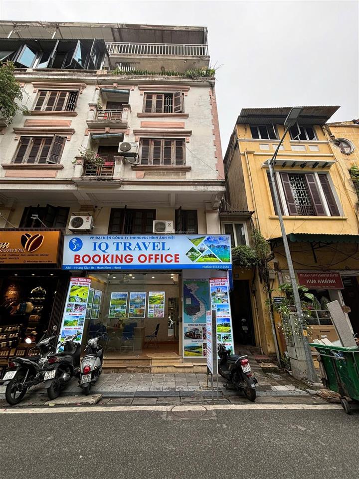 24 tỷ mặt phố cổ hàng giầy, nhà 5 tầng, vỉa hè, kinh doanh sầm uất phố cổ, giá trị khai thác cao.