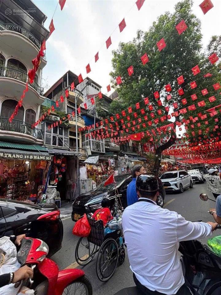 39 tỷ mặt phố hàng mã, 45m2, 4 tầng, mặt tiền đẹp, cơ hội sở hữu di sản phố cổ, nằm giữ dòng tiền