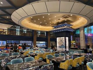 Bán góc 2 mặt tiền vip xuân thuỷ không có lô thứ 2  1700m2  hđt 400tr/tháng  500 tỷ