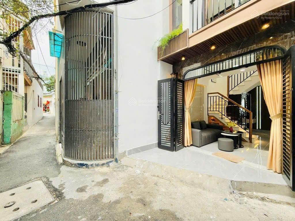 Nhỉnh 3 tỷ  sp lô góc gò vấp  hxh ~ 40m2 vuông a4  full nội thất cao cấp chủ kẹt tiền bán gấp