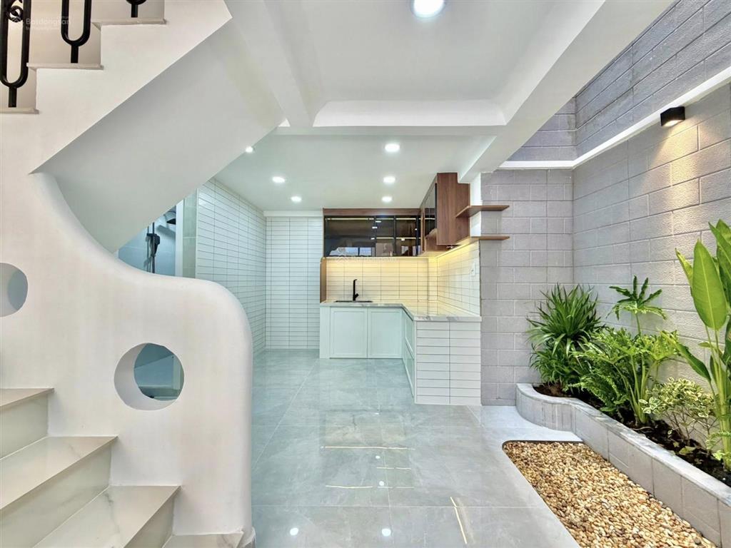 Siêu phẩm gò vấp  lê văn thọ  40m2 3 tầng  full nội thất  hẻm 3m thông 1 trục  giá chỉ 3.x tỷ