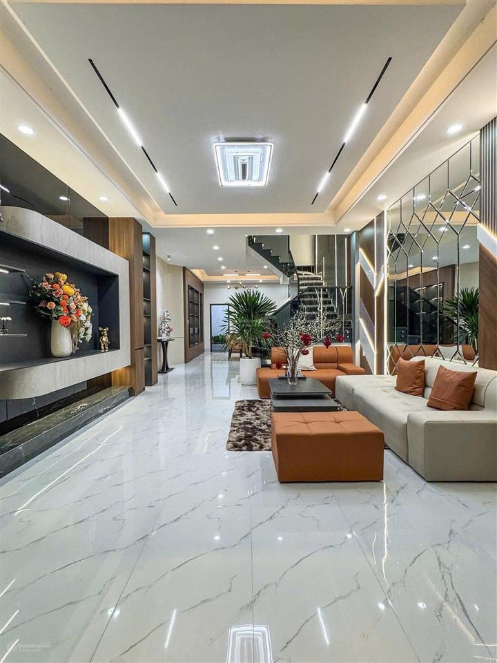 Nhanh mới kịp, nhà mới thống nhất p16, gò vấp 75m2 ( 5 x 15) 3 tầng, xe hơi tận cửa  giá 7.x tỷ