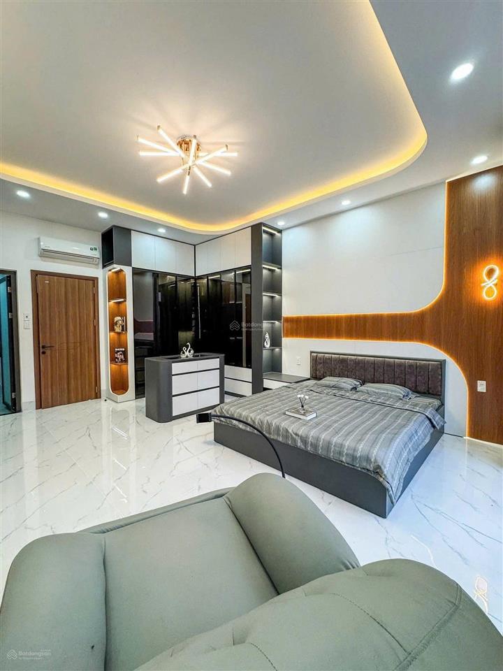 Nhanh mới kịp, nhà mới thống nhất p16, gò vấp 75m2 ( 5 x 15) 3 tầng, xe hơi tận cửa  giá 7.x tỷ