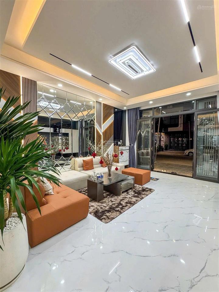 Nhanh mới kịp, nhà mới thống nhất p16, gò vấp 75m2 ( 5 x 15) 3 tầng, xe hơi tận cửa  giá 7.x tỷ