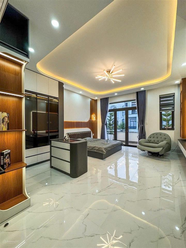 Nhanh mới kịp, nhà mới thống nhất p16, gò vấp 75m2 ( 5 x 15) 3 tầng, xe hơi tận cửa  giá 7.x tỷ