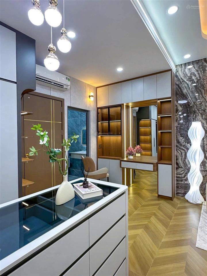 Nhanh mới kịp, nhà mới thống nhất p16, gò vấp 75m2 ( 5 x 15) 3 tầng, xe hơi tận cửa  giá 7.x tỷ