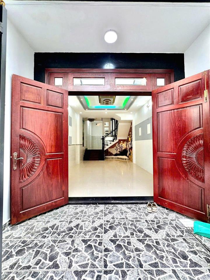 Khu vip đồng bộ sát cv làng hoa  60m2 ko lộ giới  xe hơi đỗ cửa  4 tầng, 5 pn giá chỉ 7.x tỷ tl