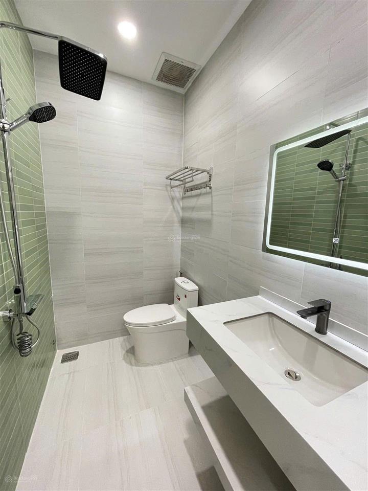 Ngay ngã 4 cầu bình phước  60m2  4 tầng  4pn, 6wc hẻm 2 xe hơi tránh  full nội thất chỉ 5.7tỷ