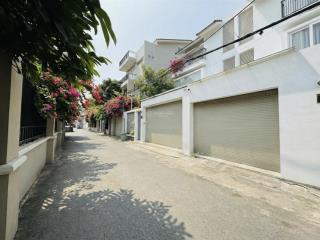 Biệt thự đẹp  khu compound đường trần não  quận 2