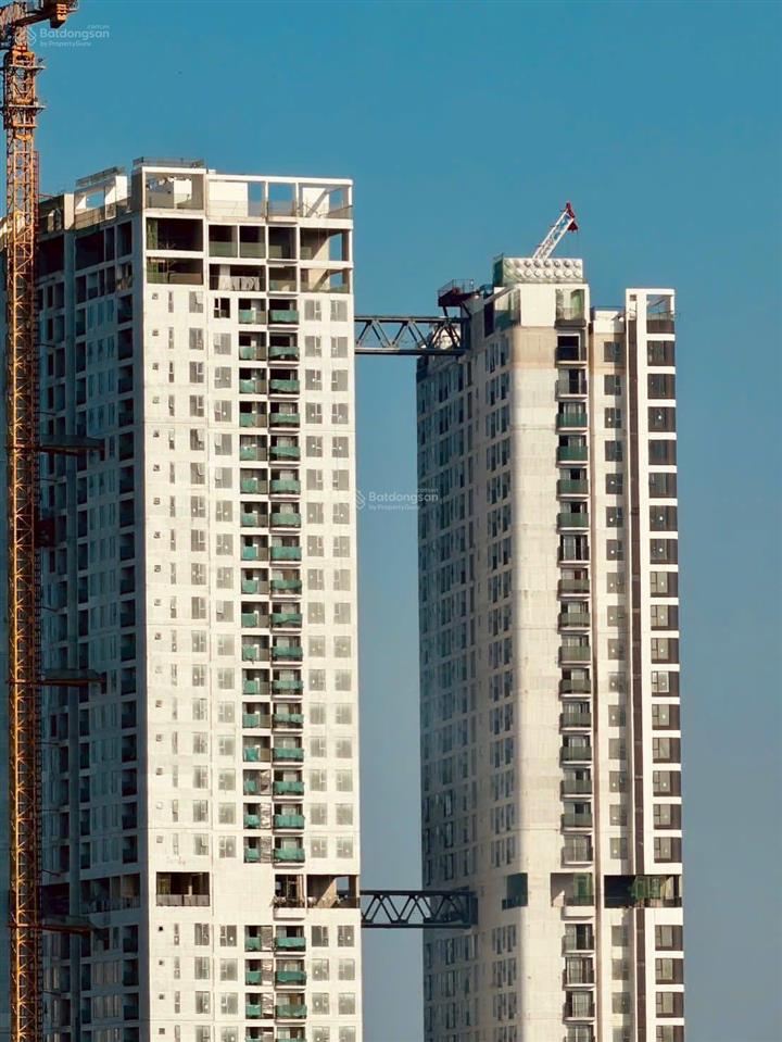 The emerald 68 giỏ hàng 2pn 2wc 67m2 giá chỉ 3tỷ35 thanh toán chỉ 20% đến khi nhận nhà