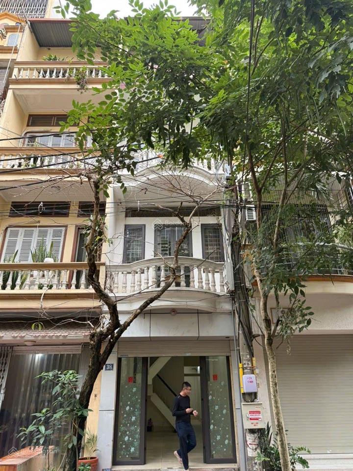 Bán nhà mặt phố ba đình 17 tỷ đường trước mặt 15 m
