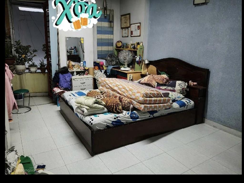 Nhà đẹp 4 tầng khu vip huỳnh văn bánh  rất sát hxh  52m2 sổ nét